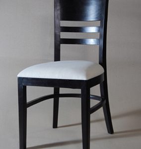 Raya Chair